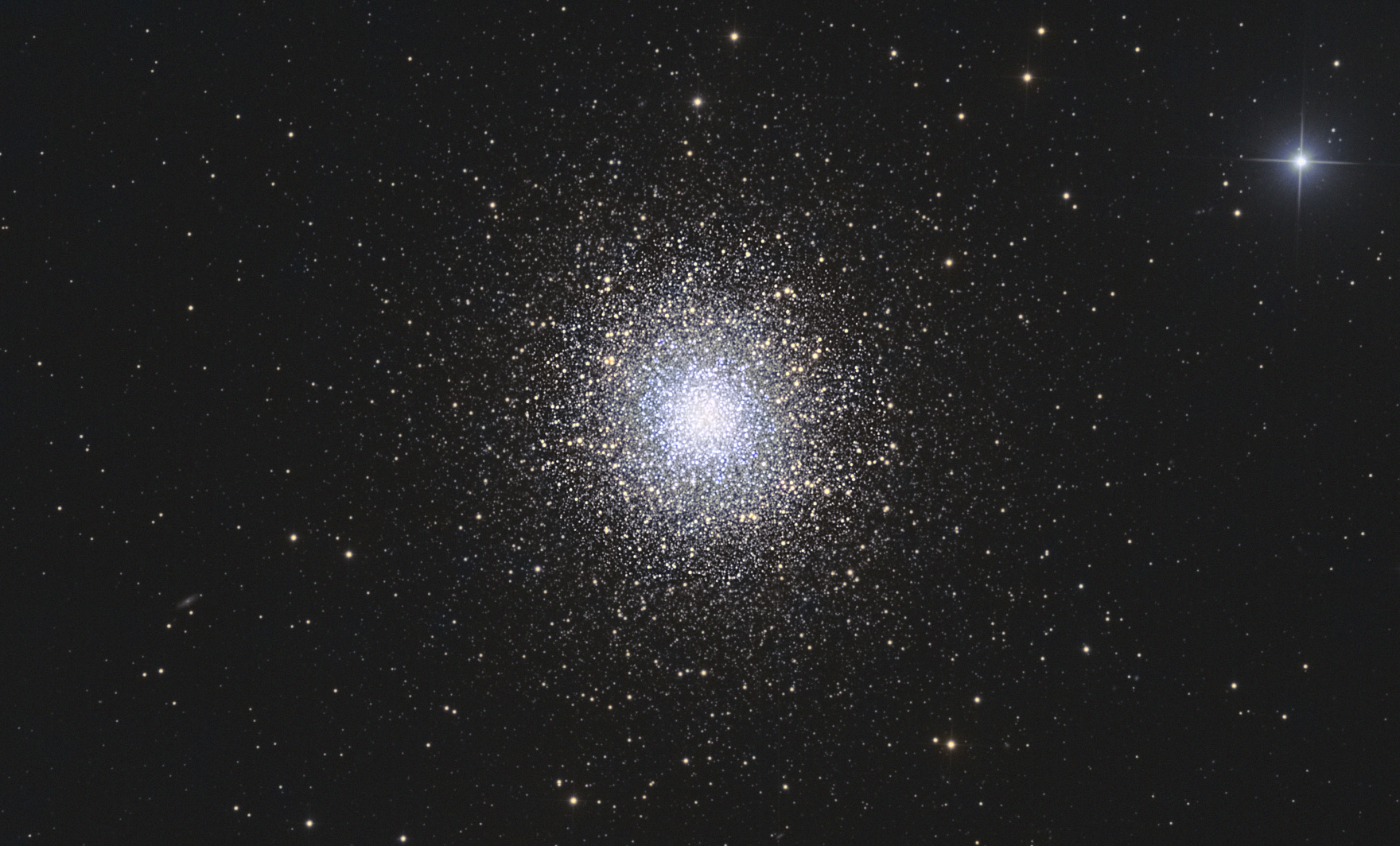 The alt attribute of this image is empty, its file name is m13.jpg.