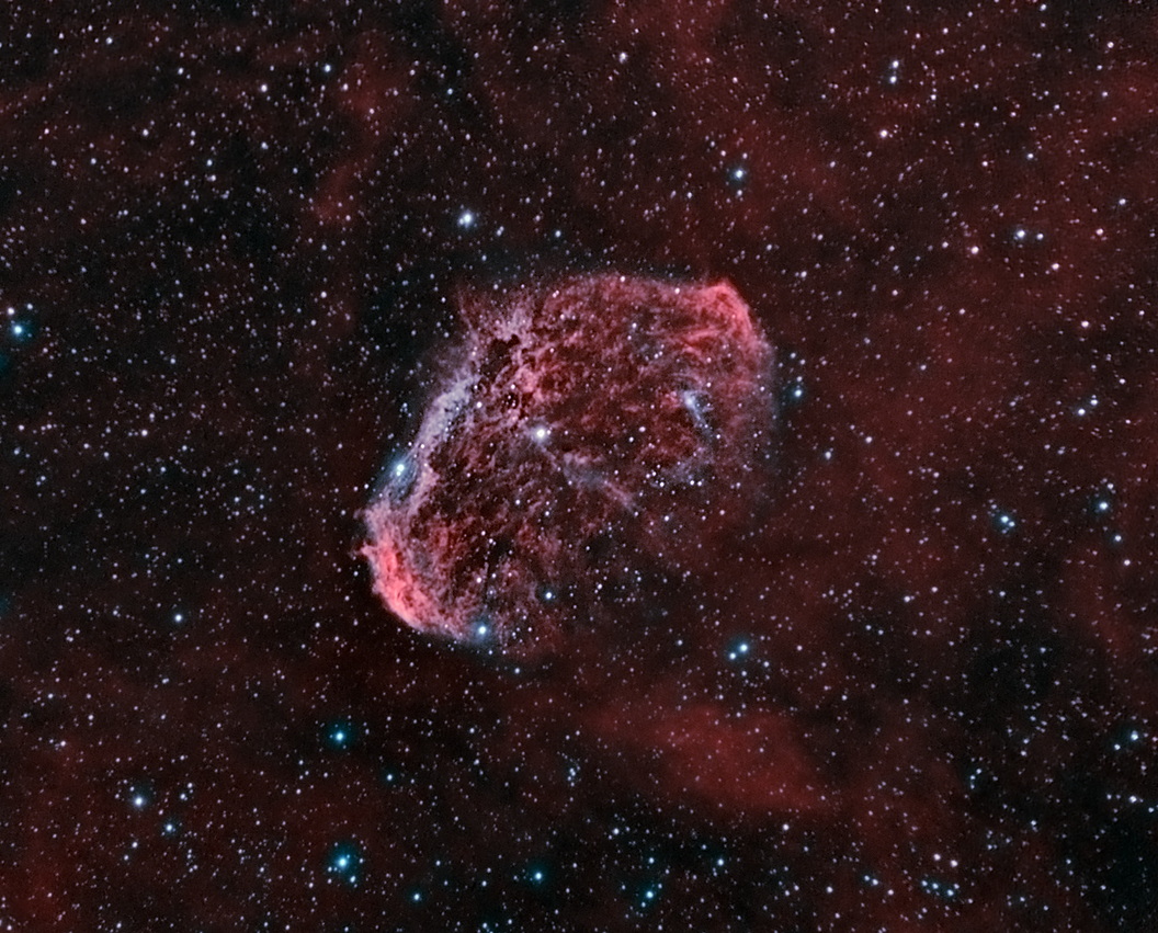 The alt attribute of this image is empty, its file name is ngc6888-pol.jpg.